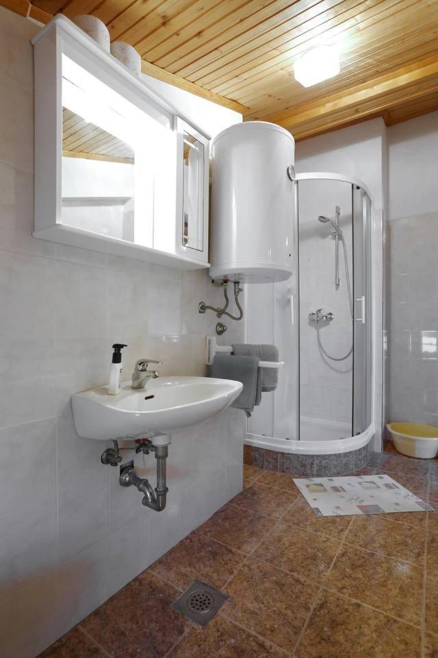 Vlašići Little Heaven On Earth - Apartmani Martina מראה חיצוני תמונה